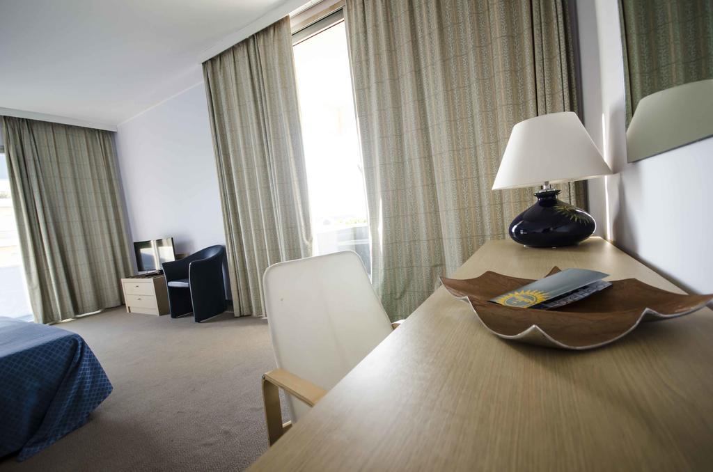 Grand Hotel Helios Таркиния Екстериор снимка