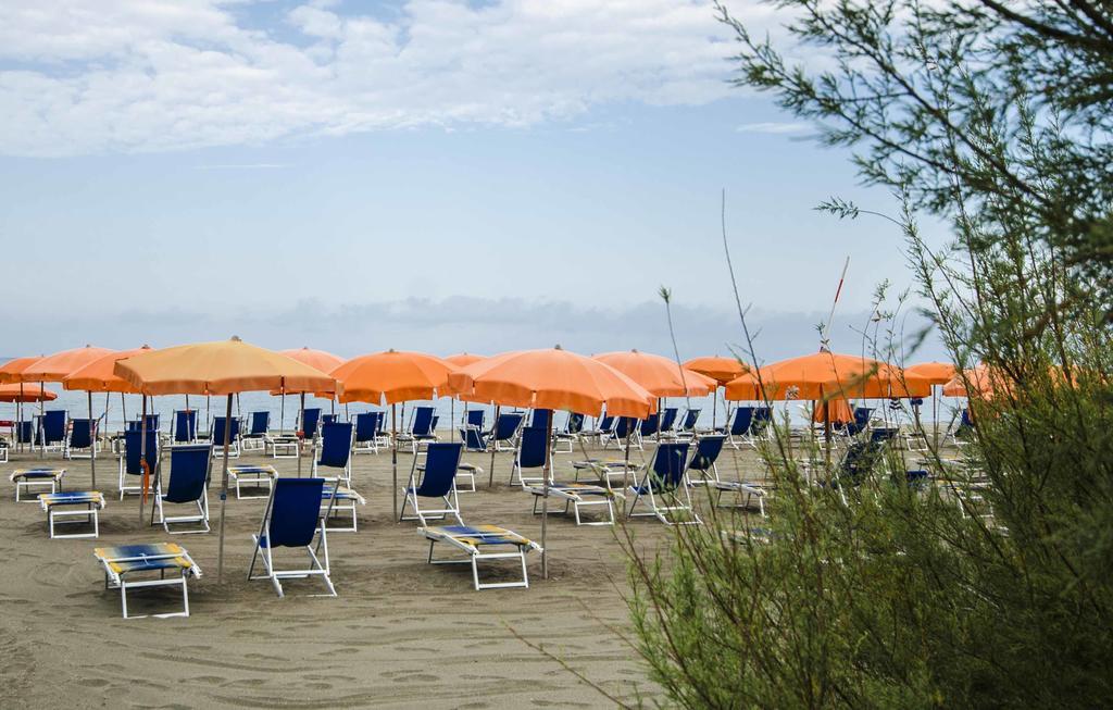 Grand Hotel Helios Таркиния Екстериор снимка