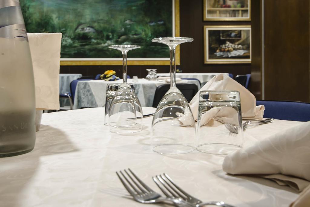 Grand Hotel Helios Таркиния Екстериор снимка