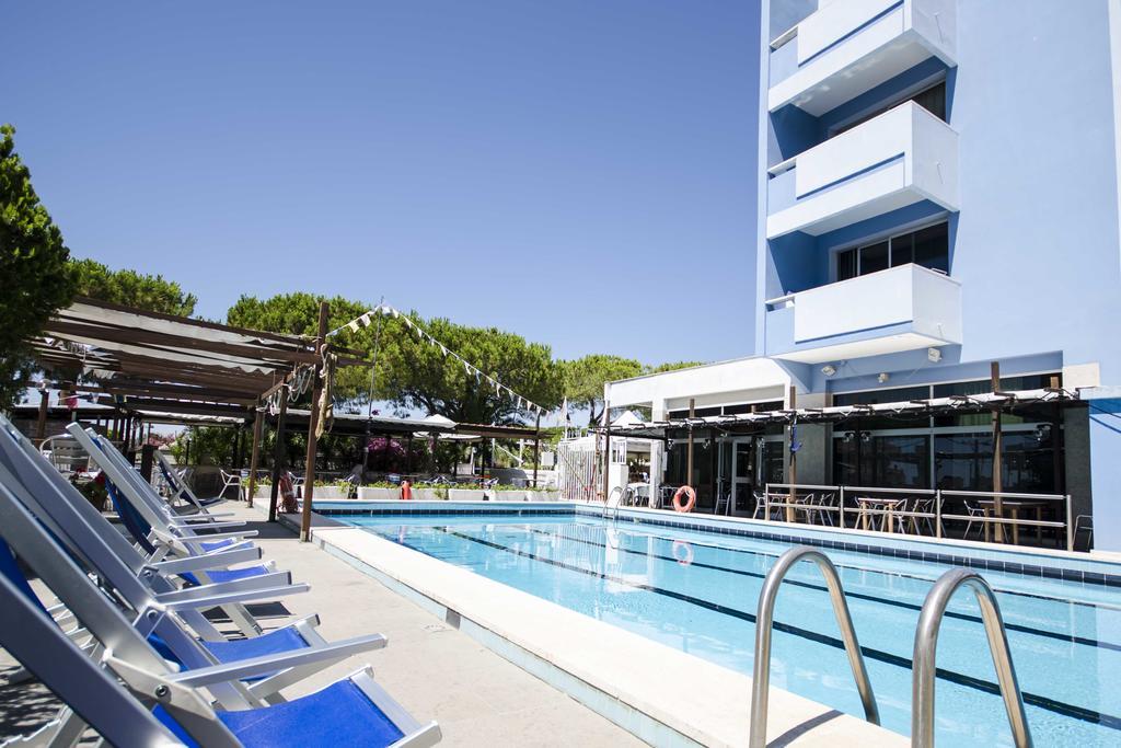 Grand Hotel Helios Таркиния Екстериор снимка