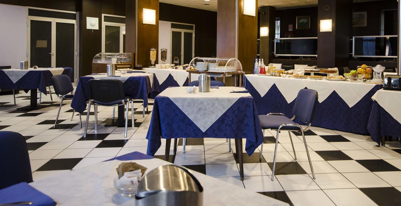 Grand Hotel Helios Таркиния Екстериор снимка