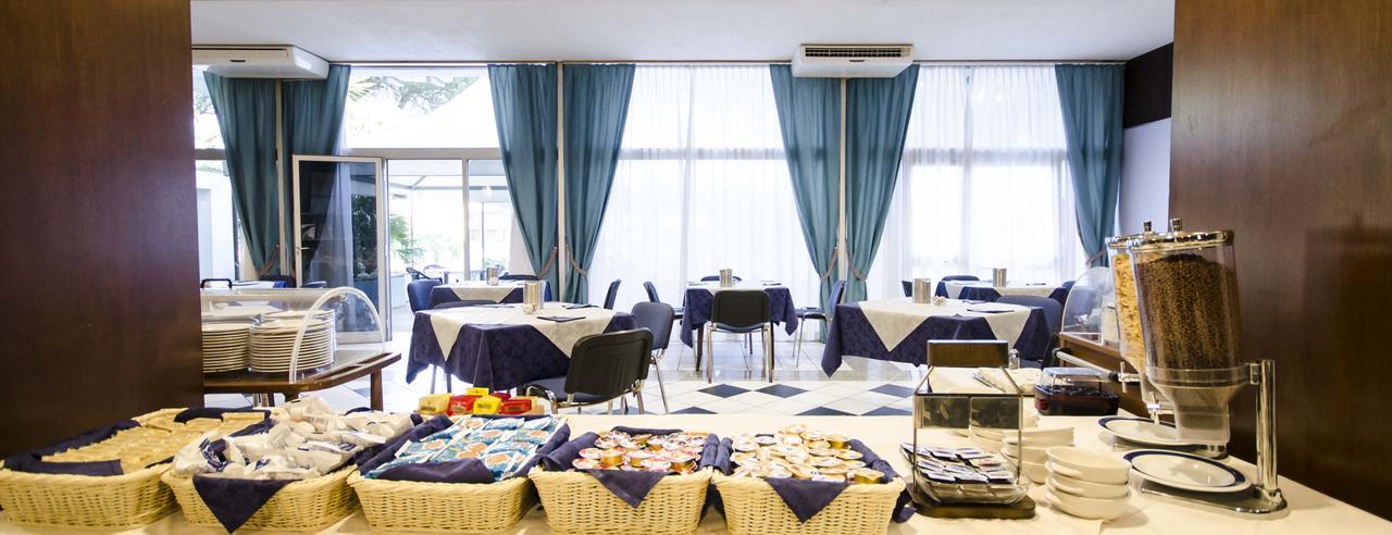 Grand Hotel Helios Таркиния Екстериор снимка